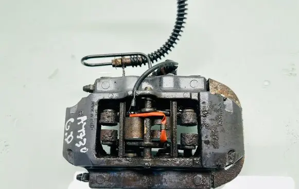 Audi Q7 4L Rear brake caliper