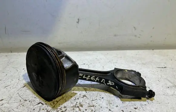 Piston with connecting rod