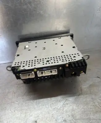 Toyota RAV 4 (XA20) Radio/CD/DVD/GPS head unit 8612042130 CQTT3370A