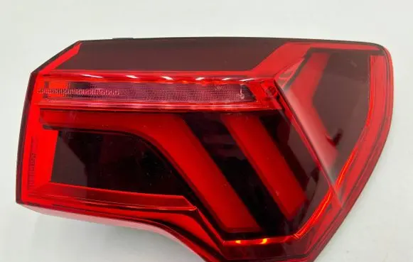 Audi Q3 F3 Rear/tail lights 83A945092 A046318 646500