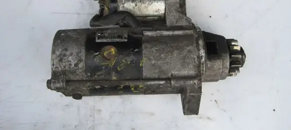 Nissan X-Trail T30 Starter motor M008T71371