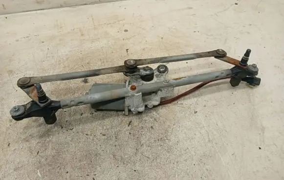 Opel Antara Front wiper linkage and motor