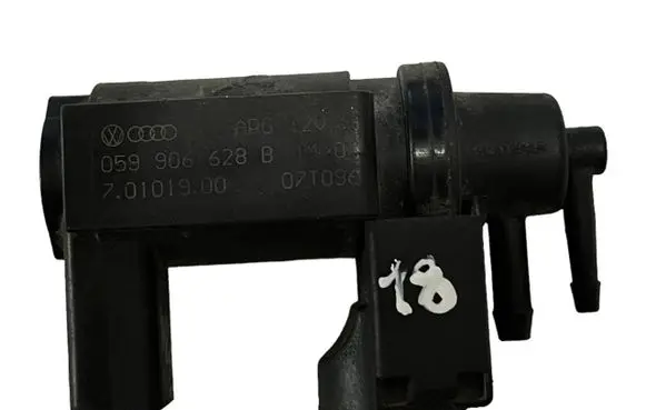 Audi A6 S6 C6 4F Turbo solenoid valve 059906628B 07T096 70101900