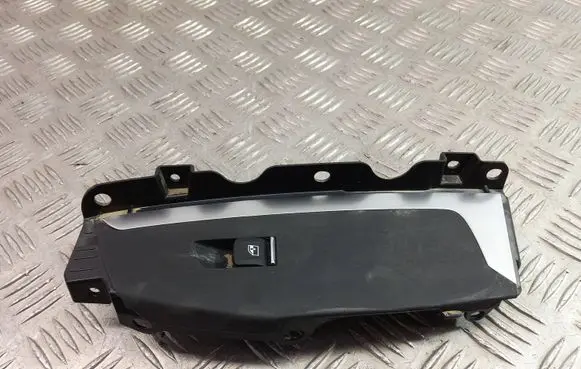 BMW X3 G01 Electric window control switch 9327031