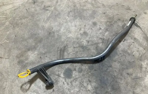 Oil level dip stick