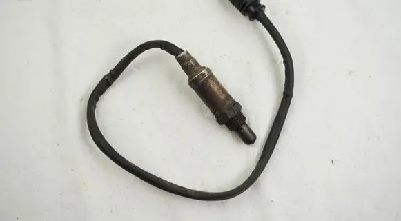 BMW 5 E39 Lambda probe sensor 17420519 0258003475