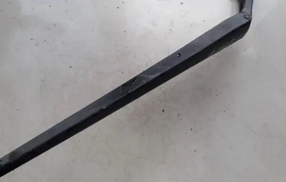 Toyota Corolla Verso AR10 Front wiper blade arm 6798