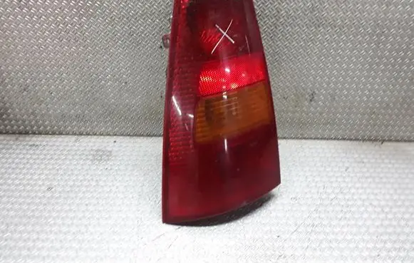 Ford Focus Rear/tail lights XS4X13N004EC
