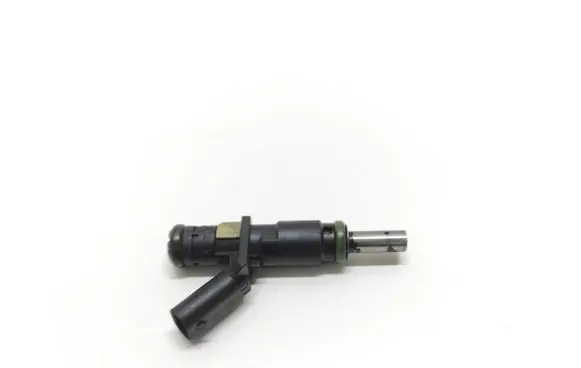 Mercedes-Benz E W211 Fuel injector A2720780249 5160A00251