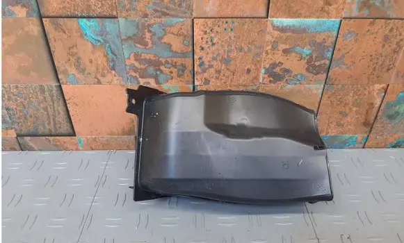 BMW X5 G05 Air intake duct part 7421700 51747421700
