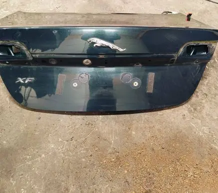 Jaguar XF X250 Tailgate/trunk/boot lid HHN