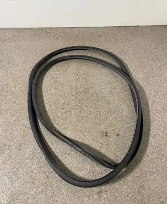 Audi A8 S8 D4 4H Rubber seal rear door 4H0837911