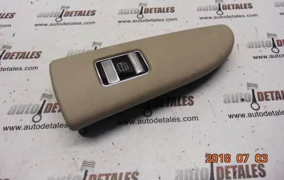 Mercedes-Benz S W221 Electric window control switch A2217301489
