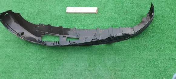 Renault Kadjar Front bumper lip 620262369R