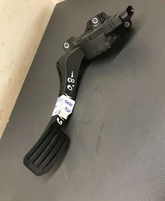 Ford Galaxy Accelerator throttle pedal 6G929F836LC