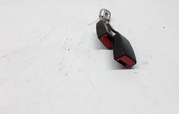 Seat Exeo (3R) Middle seatbelt buckle (rear) 3R0857739A