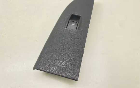 Skoda Fabia Mk2 (5J) Electric window control switch 6Y1867228 00101 0101117959