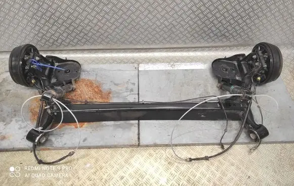Renault Kangoo II Rear axle beam 