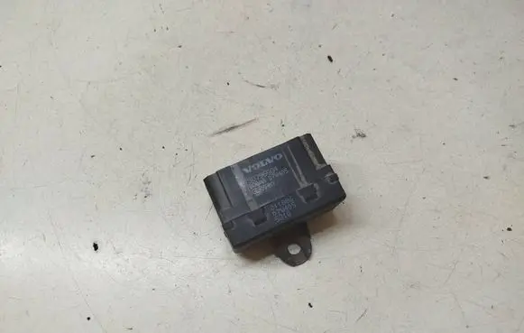 Volvo S80 Seat heating relay 30795504