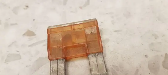 Volkswagen PASSAT B5 Other relay
