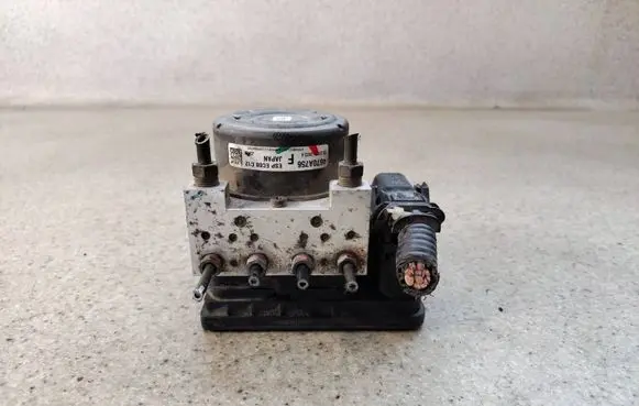 Mitsubishi Outlander ABS Pump 4670A75637A 4670A756