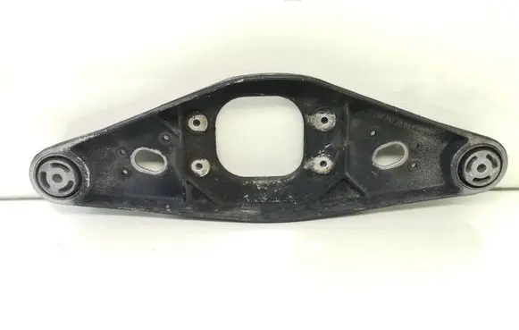 Mercedes-Benz E W211 Rear differential/diff mount bracket A2303522206