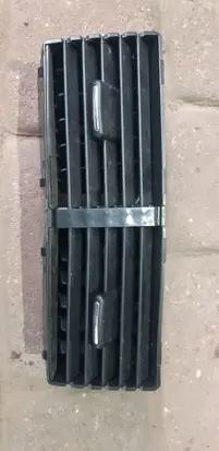Subaru Forester SH Dash center air vent grill