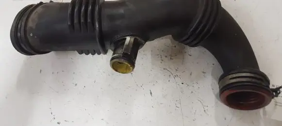 Intercooler hose/pipe