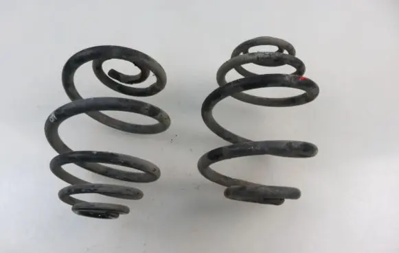 Opel Tigra B Rear coil spring