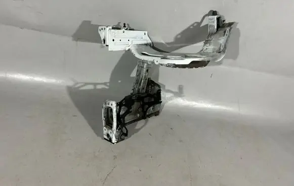 Volkswagen Touareg II Front side member 7P6805071