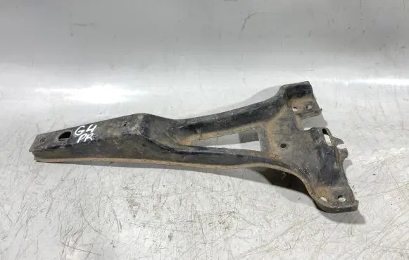Volkswagen Golf IV Radiator mount bracket 1J0805569B