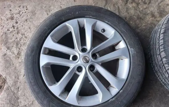 Nissan Juke I F15 R17 spare wheel N45701