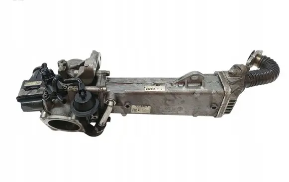 Volvo V60 EGR valve 30757742