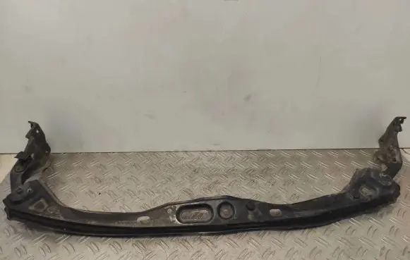 Toyota Land Cruiser (J150) Top upper radiator support slam panel