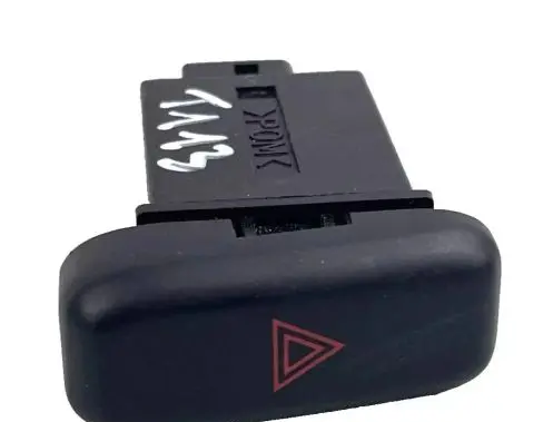 Mitsubishi Pajero Hazard light switch