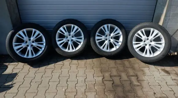 R19 alloy rim
