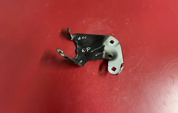 BMW X1 U11 Fender mounting bracket 9883407 9634687 41009883407