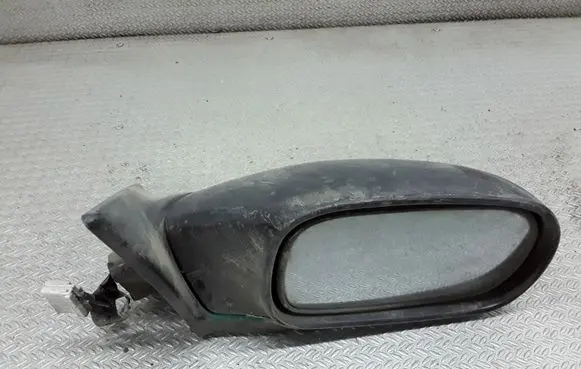 Suzuki Baleno EG Front door electric wing mirror