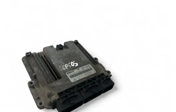 Renault Master III Engine control unit/module ECU 237102265R 0281030576
