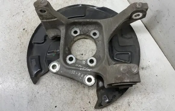 Ford Mondeo MK V Rear wheel hub spindle/knuckle DG9C5B759A