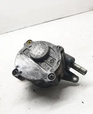 Mercedes-Benz CLS C219 Vacuum pump A6422300165