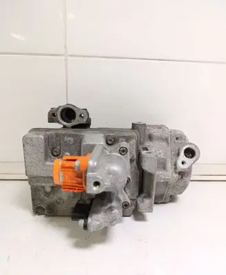 Renault Zoe Air conditioning (A/C) compressor (pump) 926008999R 0422001490 07B01111