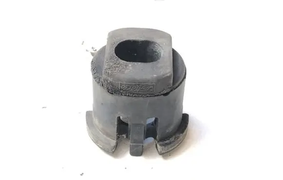 Volvo S40 Radiator mount bracket 30639749