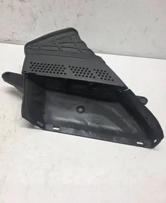 Audi S5 Air intake duct part 8K0129618E 8K0129618D PA6GF30