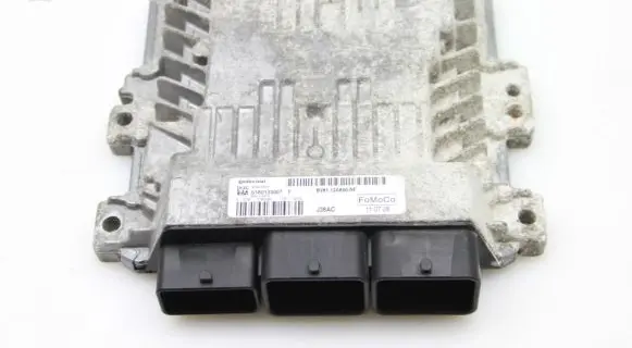 Ford Focus Engine control unit/module BV6112A650NF