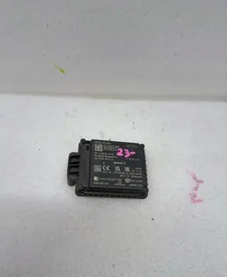 Tesla Model S Distronic sensor radar 