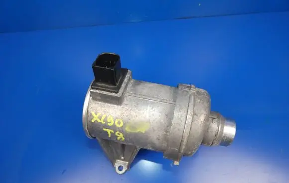 Volvo XC90 Water pump 31368715