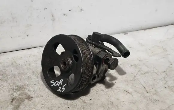 KIA Sorento Power steering pump