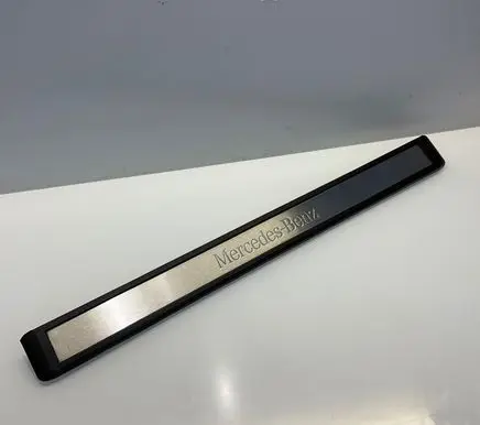 Mercedes-Benz E W211 Side skirt front trim 2116801335 A2116801335