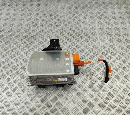 Audi Q5 SQ5 Voltage converter inverter 9Y0915681D
